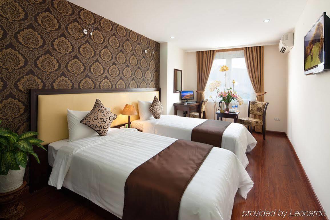 Serene Premier Khách sạn 3*